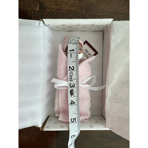 Ashton Drake 'Handful of Joy' "Heavenly Handfuls" Mini Collection Doll - Picture 6 of 8